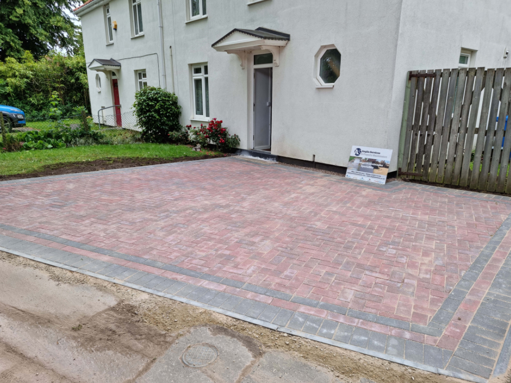 This is a newly installed block paved drive installed by Stowmarket Driveway Services